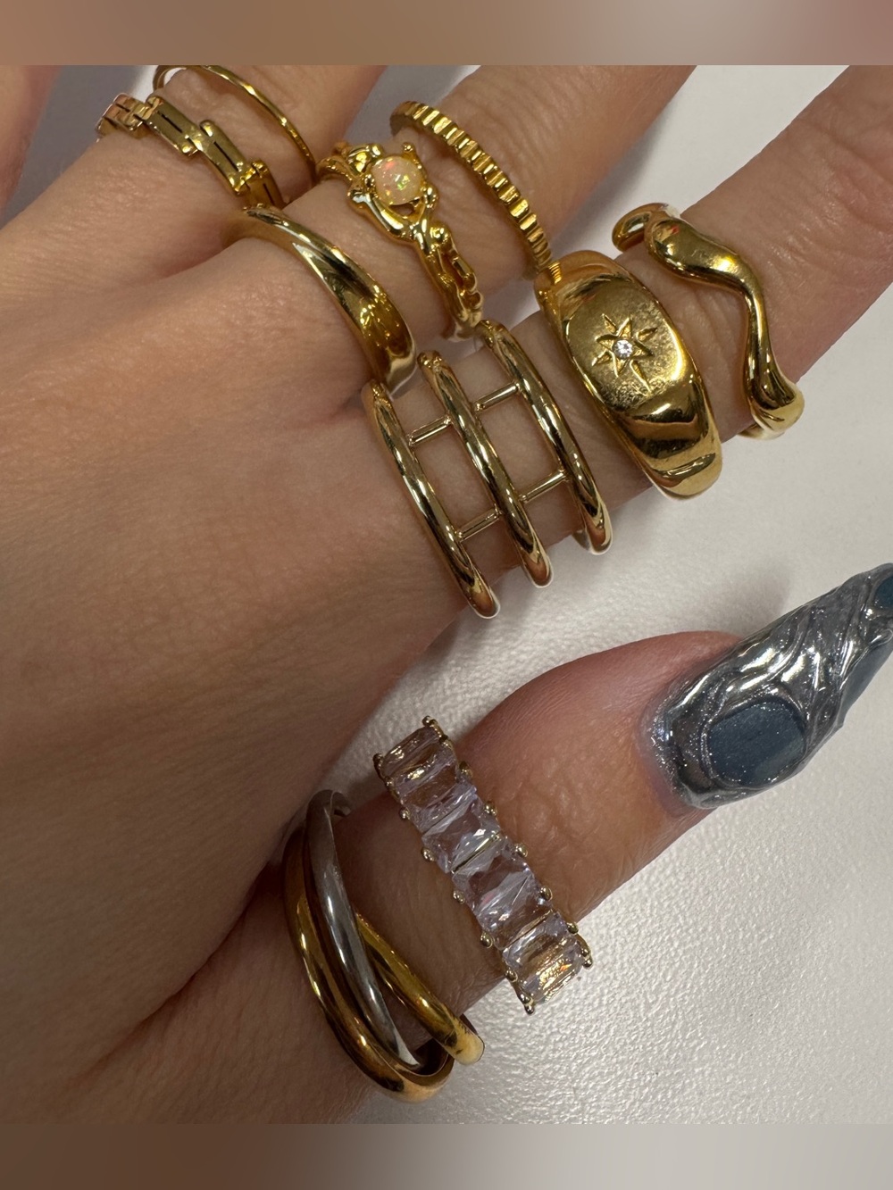 Gold Rings Bundle-Size 6 - Picture 3 of 5